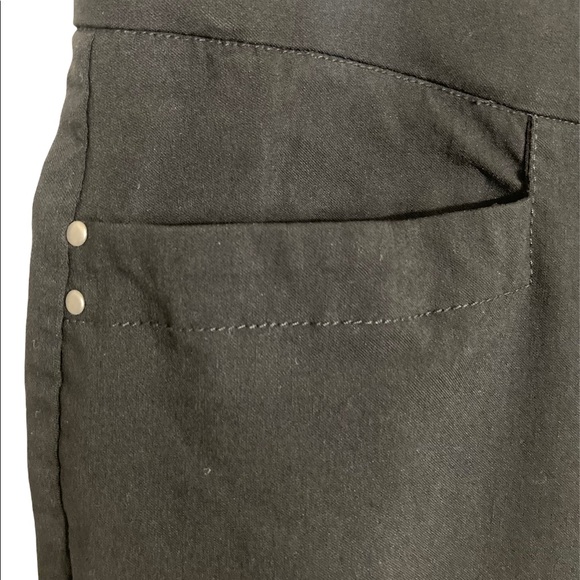 LG•NWT•89TH & MADISON•ANLKLE LENGTH / BLACK DRESS PANTS W ANKLE DETAIL• - Picture 5 of 10